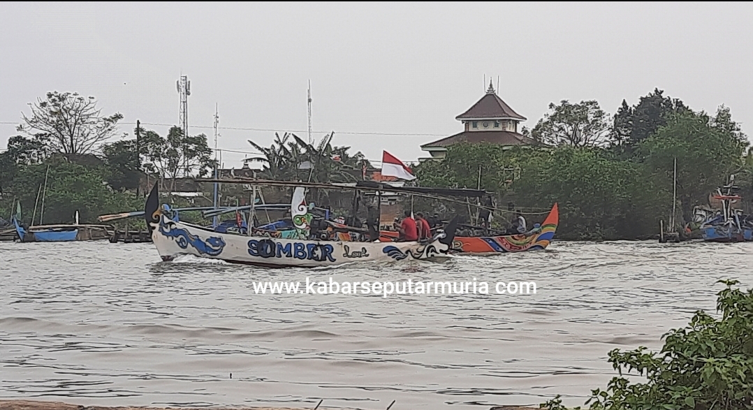 Nelayan Ini Satu Hari Keluarkan Biaya Tambahan Rp 120 Ribu Karena BBM Naik