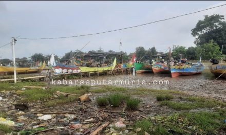 Laut Ombak Nelayan Tak Melaut Ini Caranya Agar Dapur Tetap Ngebul