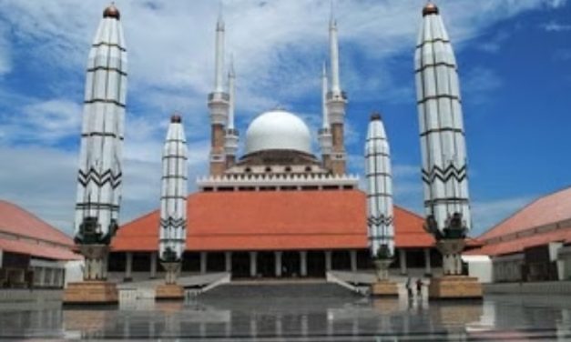 Masjid Agung Semarang Destinasi Wisata Yang Perlu Dikunjungi Ketika Liburan Sekolah