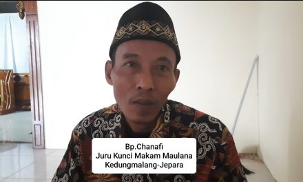 Chanafi 19 Tahun Jadi Juru Kunci Makam Maulana Kedungmalang