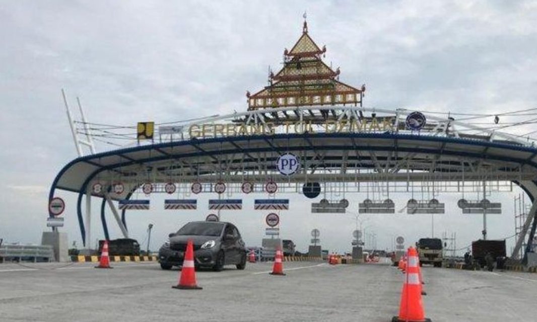 Demak – Sayung Lewat Toll Masih Gratis Hanya Butuh Waktu 10 Menit Saja