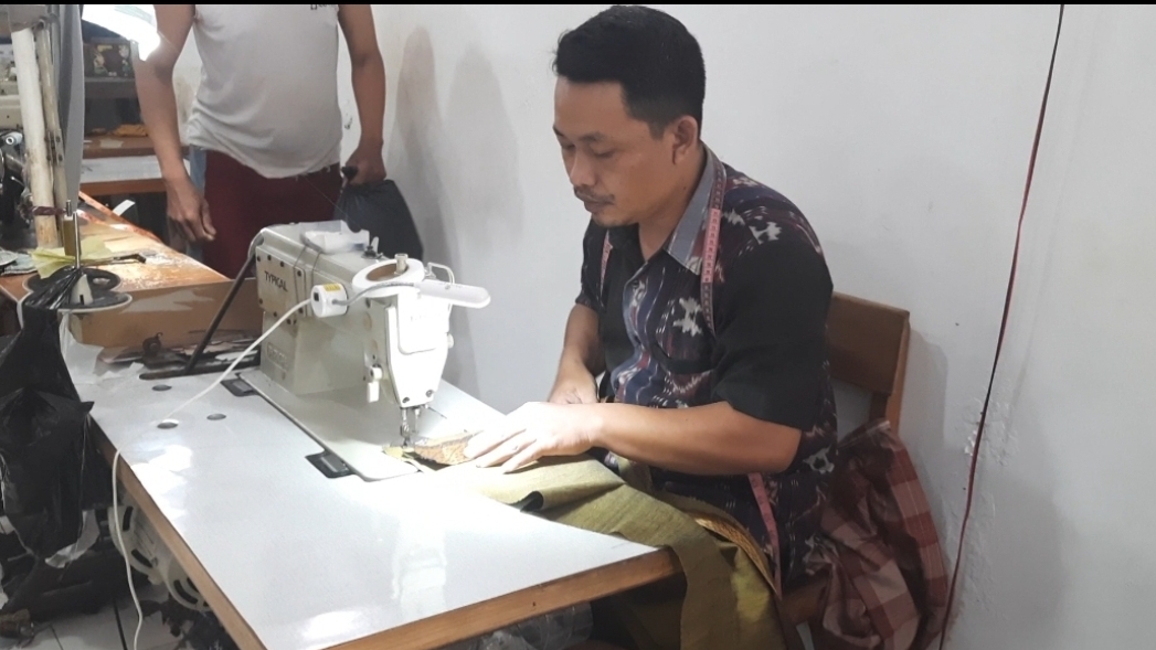 Jahit Baju Di Tailor Seminggu Terima Upah Minimal Rp 700 ribu