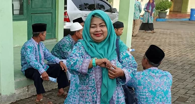 Yanti Bersyukur Tahun Ini Berangkat Haji , Mendaftar 12 Februari 2012