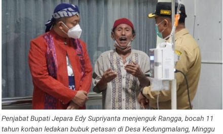 PJ Bupati Jepara Kunjungi Bocah Korban Ledakan Obat Mercon