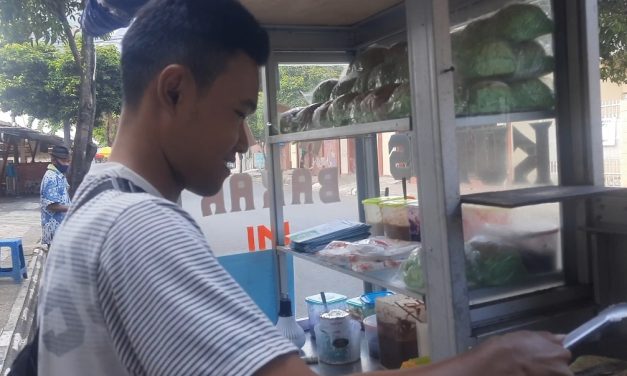 Roti Bakar dan Kukus Mas Fian Depan Bappeda Jepara , Harga Mulai Rp 5 Ribuan