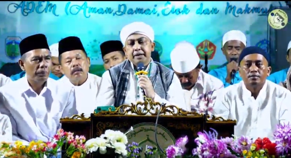 Kedungmalang Jepara Bersholawat Dalam Rangka Sedekah Bumi Bersama Habib Muhsin