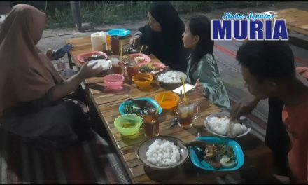 Warung Pecel Lele “ Bang Soleh” Buko , Warung Makan Malam di Area Wedung