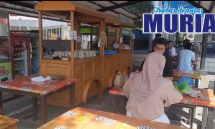 Ngopi dan Makan Nasi Kucing di Rest Area 429 Ungaran