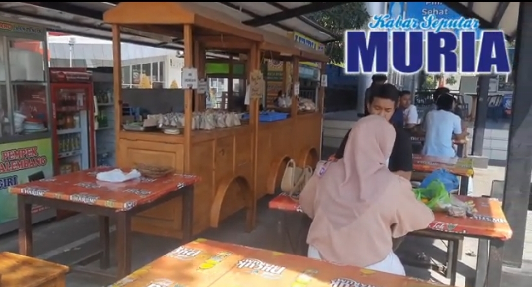 Ngopi dan Makan Nasi Kucing di Rest Area 429 Ungaran