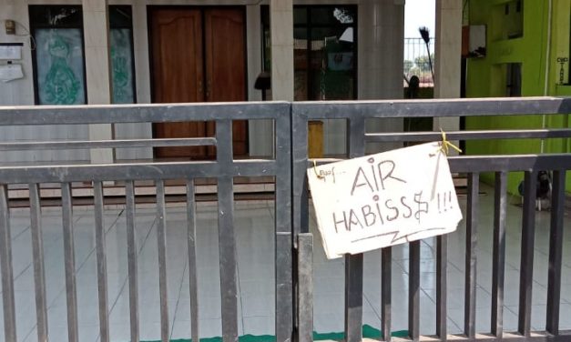 Kemarau Panjang Musholla Ini Tak Ada Air Untuk Wudlu