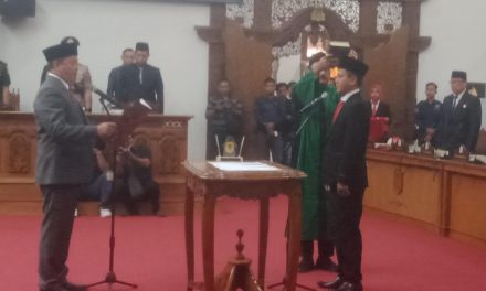 Joko Mustiko Dilantik Anggota DPRD PAW