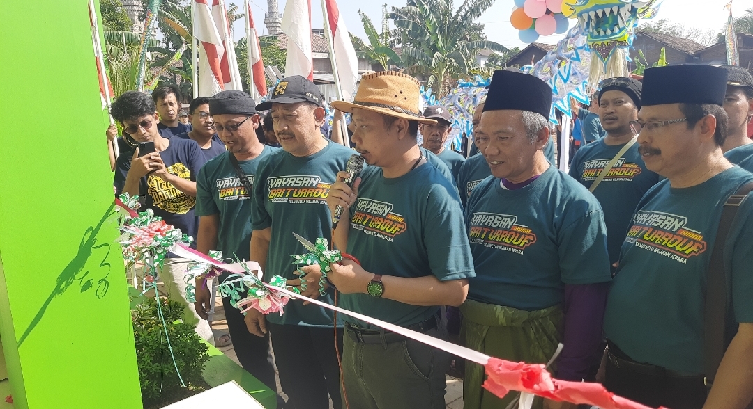 Peresmian TPQ Baiturrouf Desa Teluk Wetan Jepara Meriah , Gelar Karnaval , Gema Sholawat dan Pengajian