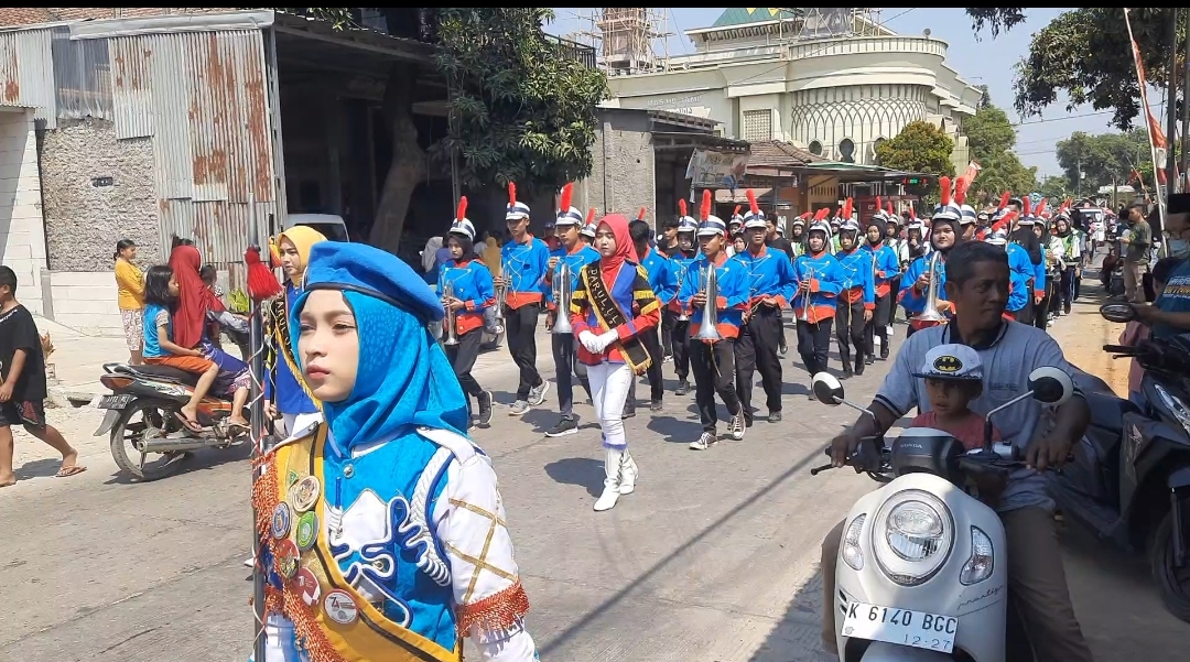 Drumb Band MA Darul Ulum Purwogondo Jepara Meriahkan Pembukaan TPQ