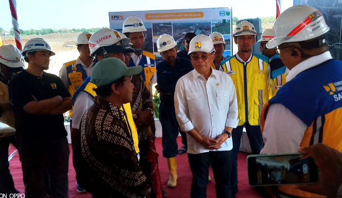 Kunjungan Kerja Anggota DPR-RI Sudewo, Meninjau Bendung Kembang Kempis