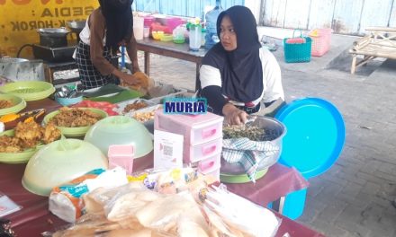 Warung Pecel “Nusantara” Khas Jepara , Sudah 10 Tahunan Lebih Layani Pelanggan Setia