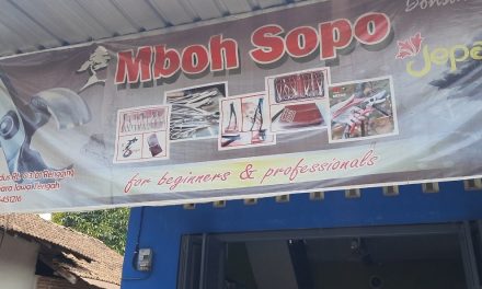 Dulu Tukang Ukir Kini Pemilik Usaha Bonsai Tools “Mboh Sopo” Rengging Jepara