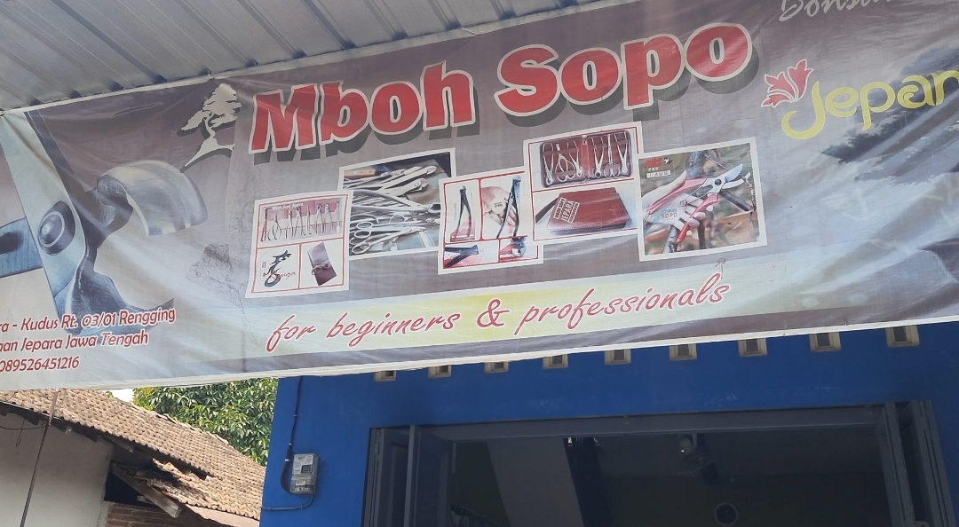 Dulu Tukang Ukir Kini Pemilik Usaha Bonsai Tools “Mboh Sopo” Rengging Jepara