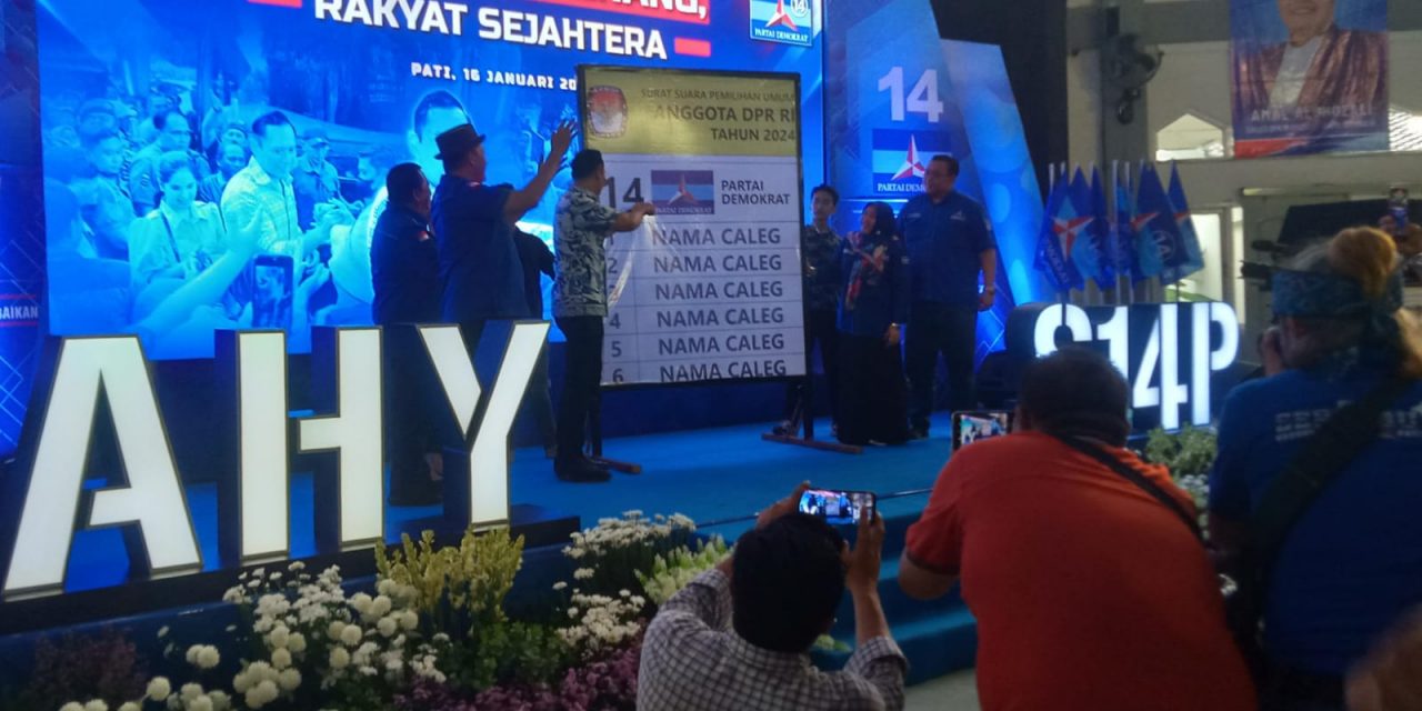 Kunjungan AHY di Pati di sambut 2000 Kader dan Simpatisan Partai Demokrat.