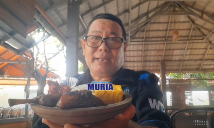 Merasakan Ayam Bakar Warung Mbak Tari Demak , Warung Legendaris Di Kota Wali