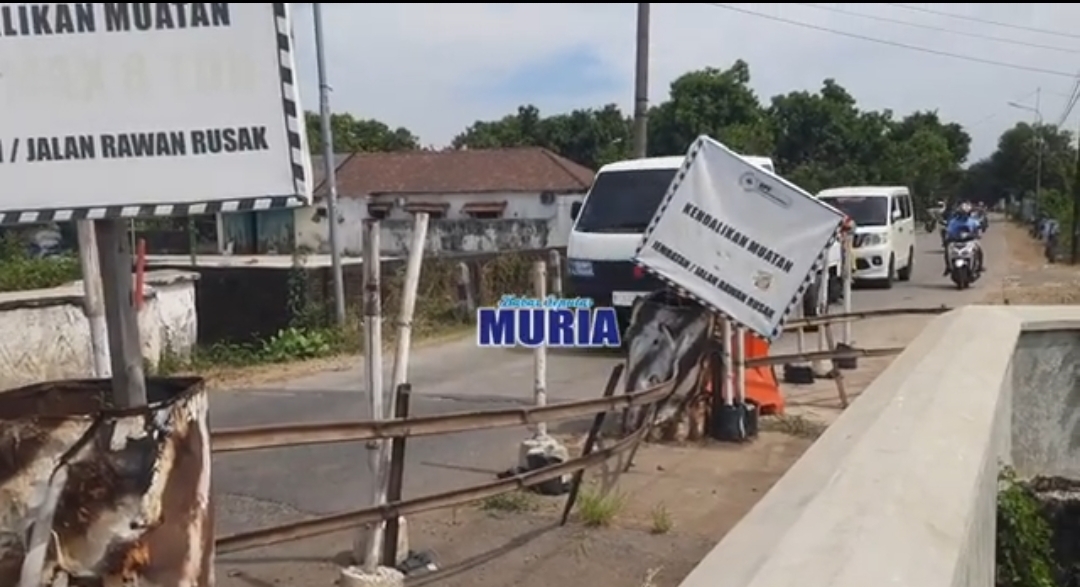 Jembatan Kali Kaliombo Jepara Ambles , Hati-Hati !!! Kalau Lewat