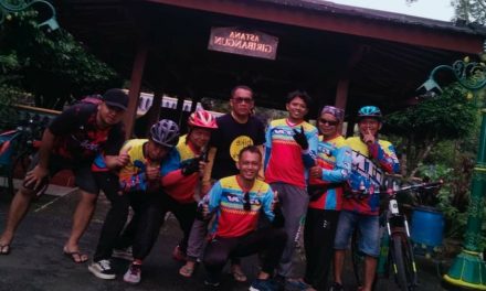 GTN Jepara Nggowes Bareng Ke Astana Giri Bangun Karanganyar ,  Pancal Terus Tanpa Lodingan