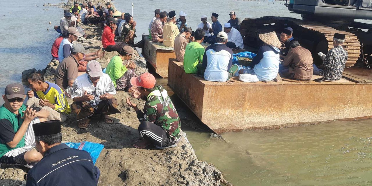 Petambak Desa Kedungmutih  Demak , Gelar Do’a Bersama Awali Pembangunan Tanggul SWD 1