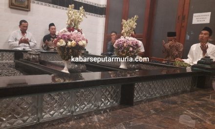 Ziarah ke Makam  Mbah KH. Arwani Amin , Pendiri Ponpes Yan’buul Qur’an Kudus