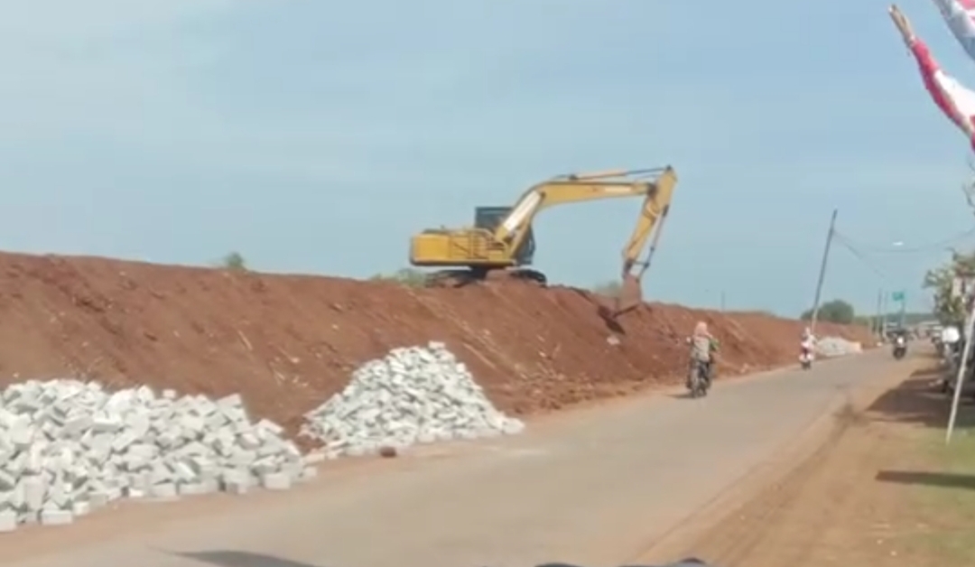 Normalisasi Tanggul SWD 2 Di Desa Kedungmalang Jepara Terus di Kebut