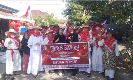 Desa Mutih Kulon Demak Gelar Karnaval Meriahkan HUT RI Ke 79