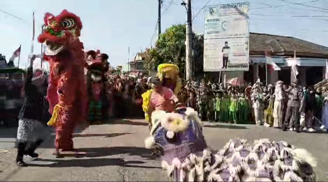 Seni Barongsai Trimukti Welahan Jepara ,  Ramaikan  Karnaval HUT Kemerdekaan RI