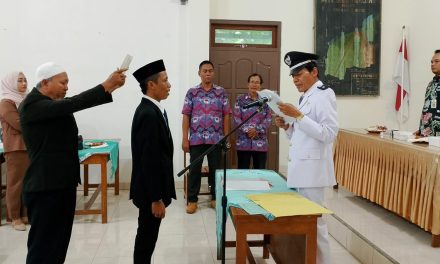 Sutadi Di Lantik sebagai Sekretaris Desa Tanjang Pati