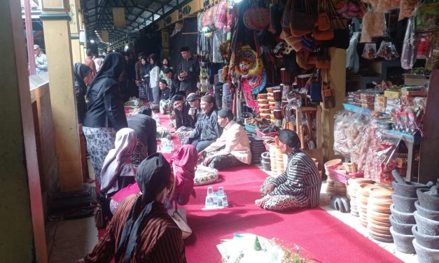 Kelurahan Kadilangu Gelar Festival Apitan