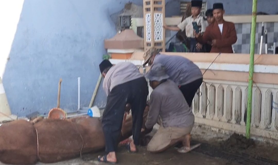 Masjid Jami’ Baiturrohman Karangaji Jepara Sembelih Qurban Hari Jum’at