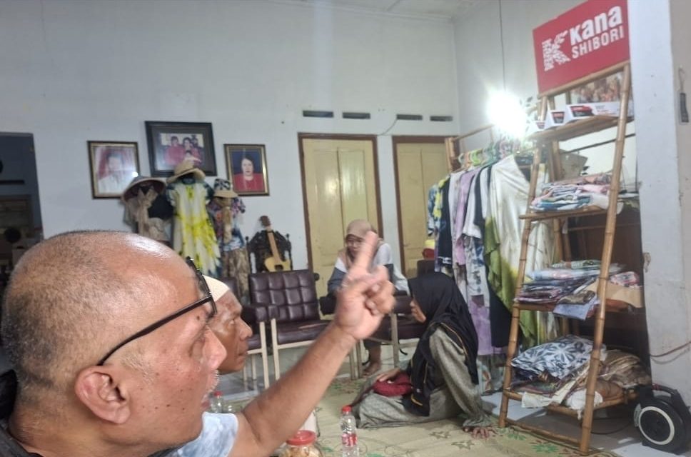 Kunjungi “Kana Sibhori “ Yogyakarta , Belajar Usaha Shibori dan Ecoprint