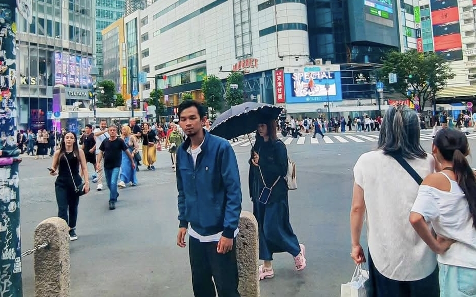 DI JEPANG ORANG SERBA TERBURU BURU ALIAS GEDANDAPAN