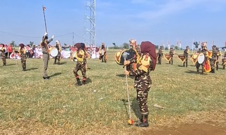 Corps Drumband Laskar Dadungawuk Banser Desa  Wonosari Meriahkan HUT RI ke 80