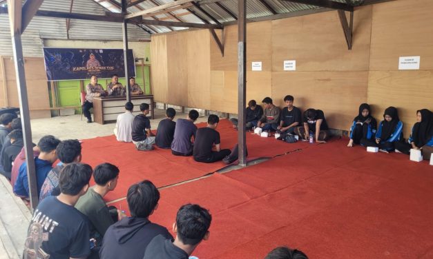 Jelang Kapolres Demak Cup Mobile Legend, Polsek Sayung Fasilitasi Mabar untuk Calon Peserta”