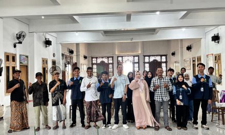 KKN UIN Walisongo Bekali Pelaku UMKM Desa Ngelo Kulon dengan Strategi Digitalisasi dan Manajemen Keuangan