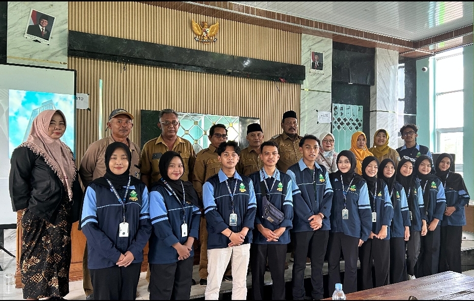 15 Mahasiswa KKN Terjun ke Berahan Wetan, Sasar UMKM Lokal dan Kesehatan Warga