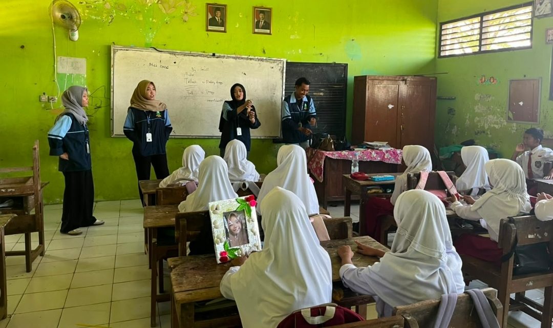 Mahasiswa KKN UIN Walisongo Gelar Sosialisasi Edukasi Kebersihan Lingkungan untuk Tanamkan Kepedulian Siswa SD Berahan Wetan 1 terhadap Dampak Buruk Sampah