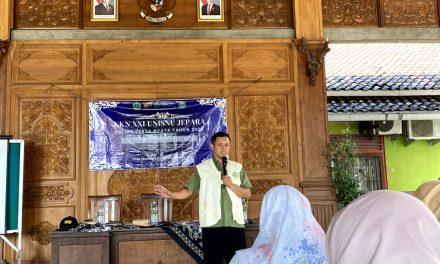 Dorong Kesadaran Sanitasi Lingkungan, KKN Desa Tahunan Ajak Warga Pilah Sampah dari Rumah